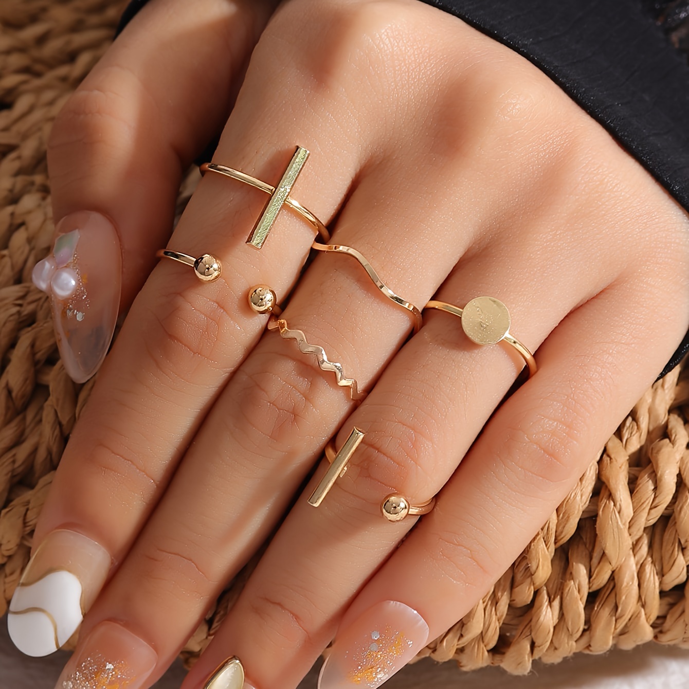 6-Piece Zinc Alloy Ring Set for Women Stackable Minimalist Collection